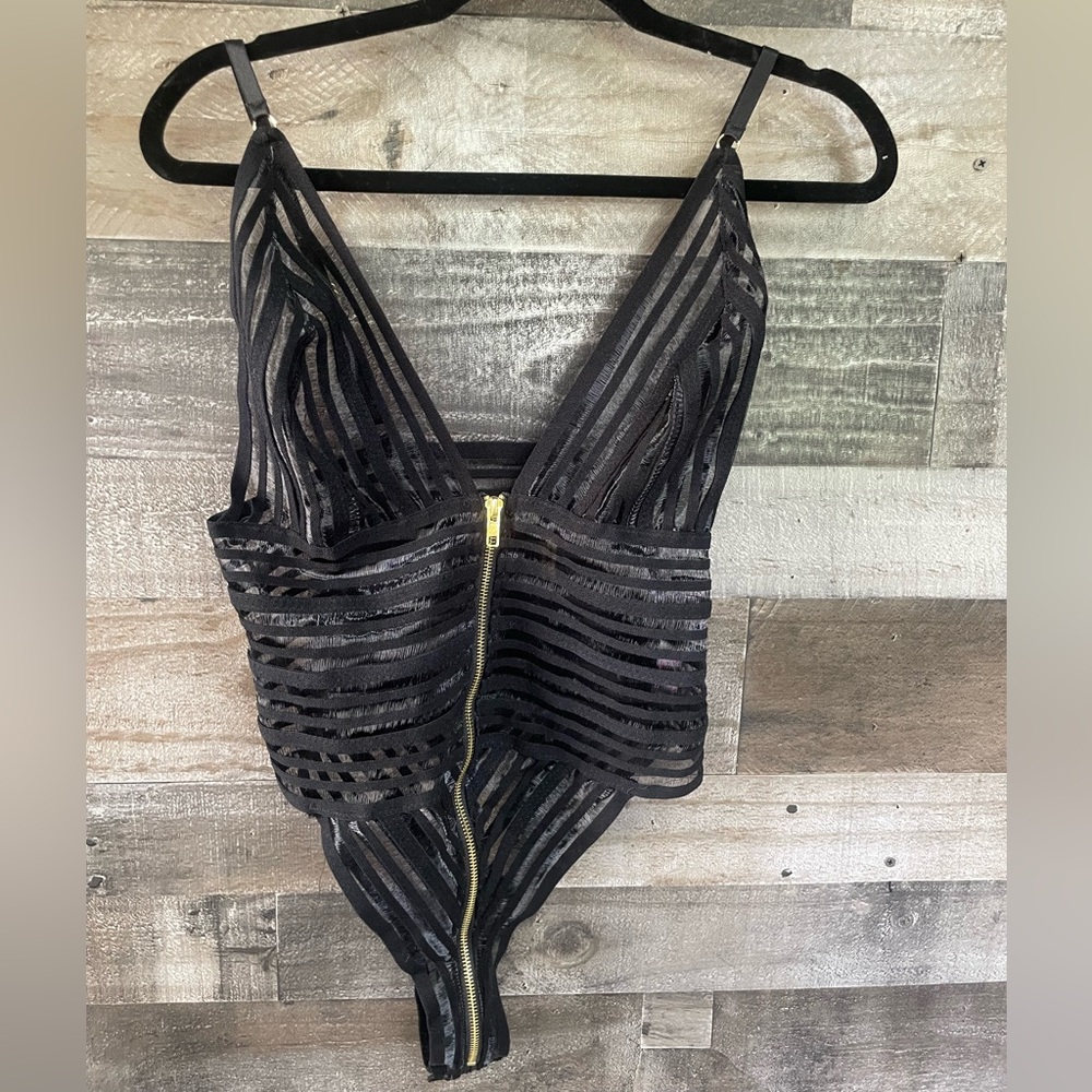 Ladies black zip front teddy